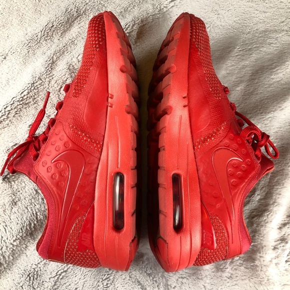 Nike Air Max Men’s: 6.5 Woman’s: 8 - Picture 2 of 16